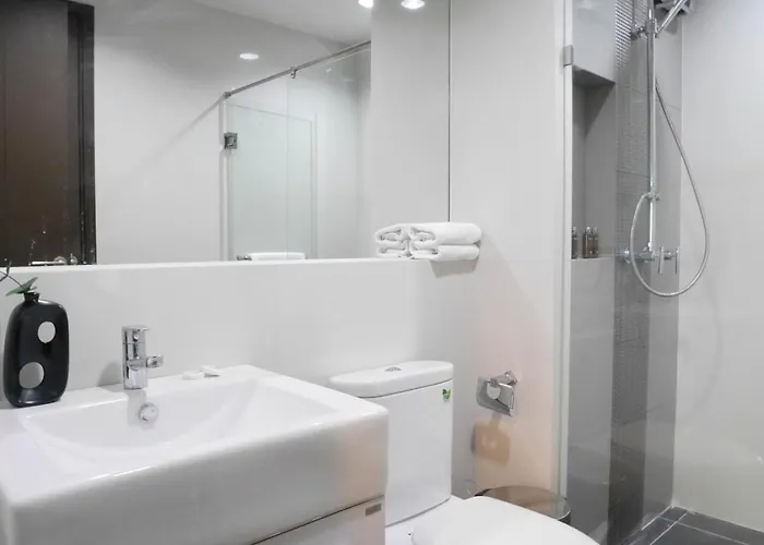Near Bts L Prime Sathorn Cbd L Sauna 公寓 *